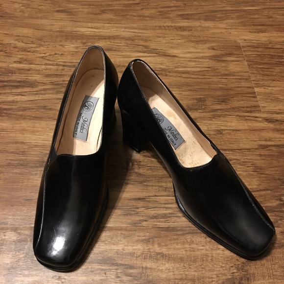 Medici Shoes - Picture 2 of 8